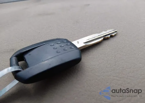 2006 Mercury Grand Marquis Gs z USA, uszkodzony, nr VIN 2MEFM74V86X628507